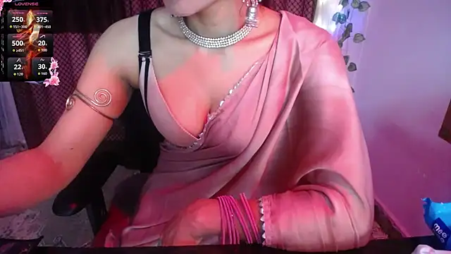 Snapshot of heyy_kiran chatting on 03-16-26, 04:00 heyy kiran online show from 03-16-26, 04:00