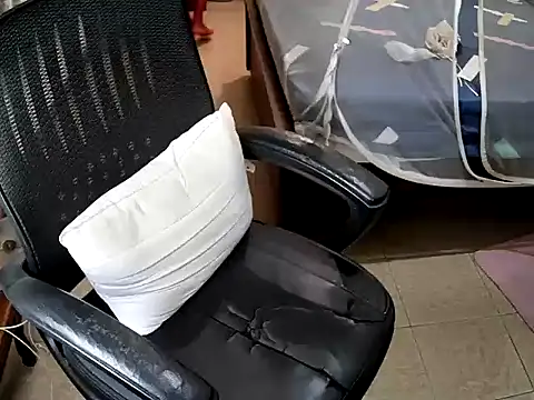 sissypamsissy online show from 11-12-25, 01:44