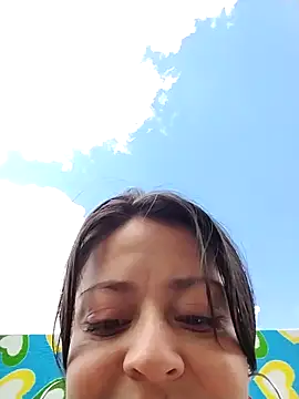 MiaWelkin online show from 10-15-25, 03:12