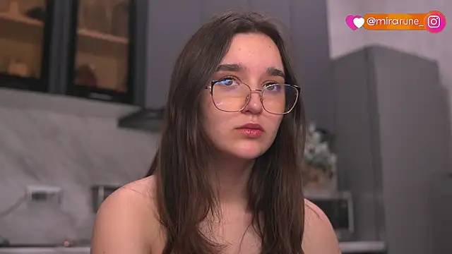 Mirarune online show from 12-19-25, 01:51