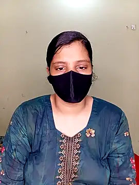 Rose-luckey online show from 10-21-25, 05:13