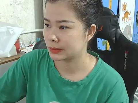 suri- online show from 09-10-25, 02:33