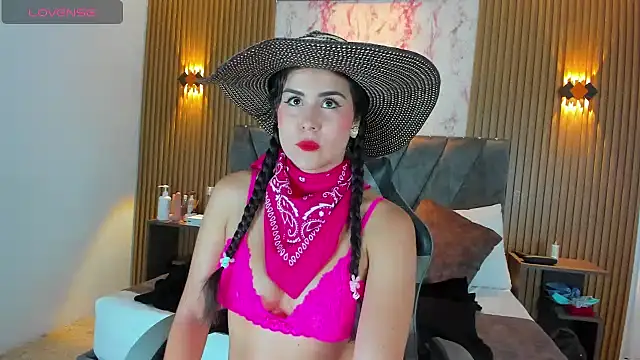 Snapshot of Picsis_ chatting on 10-02-25, 07:21 Picsis online show from 10-02-25, 07:21