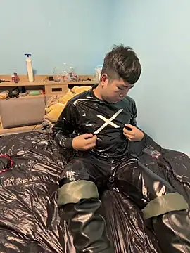 gary0213 online show from 03-06-26, 06:54