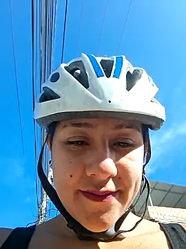 Snapshot of CAROLINE__07 chatting on 09-23-25, 01:03 CAROLINE 07 online show from 09-23-25, 01:03