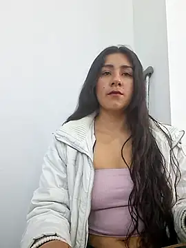 CAROLINE  07 online show from 12-01-25, 12:10