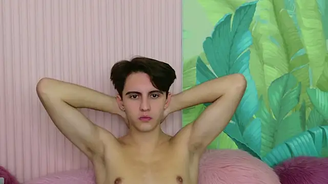 Snapshot of Jefrey_Carter chatting on 10-14-25, 08:42 Jefrey Carter online show from 10-14-25, 08:42