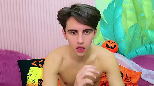 Snapshot of Jefrey_Carter chatting on 10-21-25, 08:42 Jefrey Carter online show from 10-21-25, 08:42