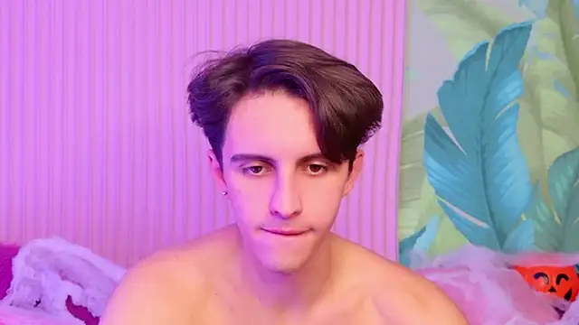 Snapshot of Jefrey_Carter chatting on 10-25-25, 08:47 Jefrey Carter online show from 10-25-25, 08:47