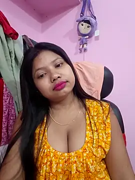 Redchery online show from 05-18-26, 05:52