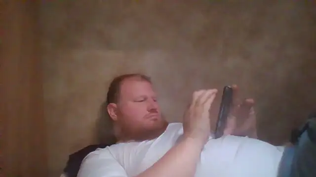 Snapshot of fisherman1015 chatting on 10-03-25, 03:53 fisherman1015 online show from 10-03-25, 03:53