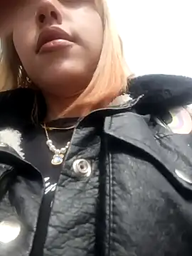 zohet kriss online show from 10-07-25, 01:52