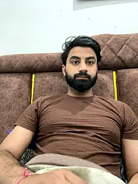 hottestboy03 online show from 01-10-26, 06:15