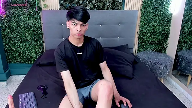 OnlyJos online show from 09-15-25, 08:09