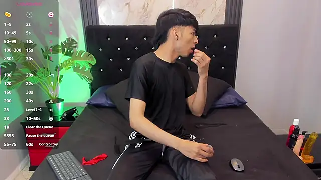 OnlyJos online show from 09-28-25, 02:00