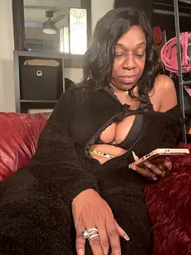 Kennady Buxum Goddess online show from 10-03-25, 05:37