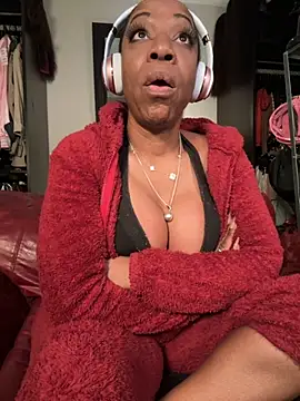 Kennady Buxum Goddess online show from 10-04-25, 02:59