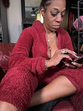 Kennady Buxum Goddess online show from 10-05-25, 10:40