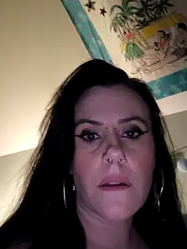 Snapshot of Sosso19squirt chatting on 10-19-25, 08:09 Sosso19squirt online show from 10-19-25, 08:09