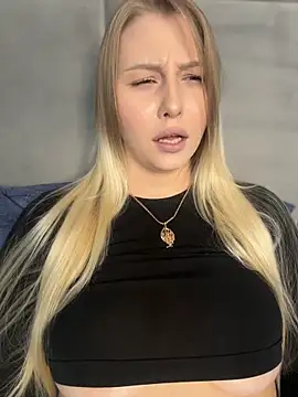 Amy mit online show from 04-04-26, 02:36