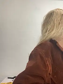 Bruna551 online show from 12-05-25, 01:36