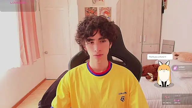 Nude Boy18 online show from 05-08-26, 04:01