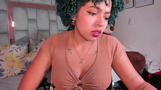 momo ayasse online show from 11-22-25, 03:16