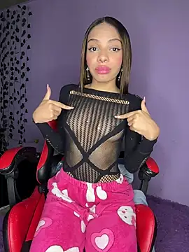 Snapshot of yumi_hanna chatting on 02-19-26, 11:34 yumi hanna online show from 02-19-26, 11:34