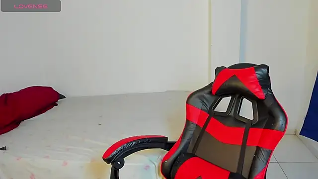 Snapshot of yumi_hanna chatting on 03-06-26, 03:03 yumi hanna online show from 03-06-26, 03:03