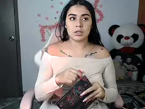 sophiadaza666 online show from 05-01-26, 11:53