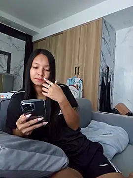 Snapshot of Natural_Asian_Girl chatting on 10-07-25, 06:21 Natural Asian Girl online show from 10-07-25, 06:21