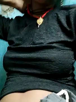 Snapshot of Joshi_Love143 chatting on 09-09-25, 04:17 Joshi Love143 online show from 09-09-25, 04:17