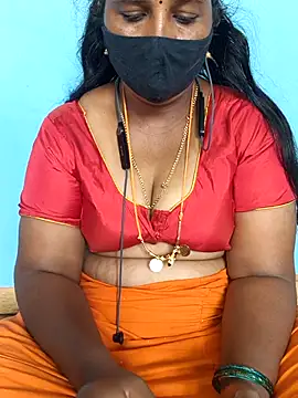 Snapshot of Tamil_Sweety chatting on 09-23-25, 05:21 Tamil Sweety online show from 09-23-25, 05:21