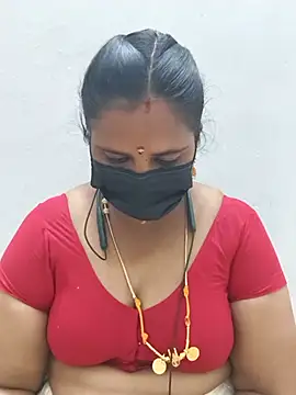 Snapshot of Tamil_Sweety chatting on 08-07-26, 10:17 Tamil Sweety online show from 08-07-26, 10:17