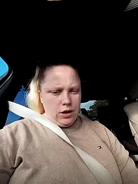 Amberdual online show from 10-15-25, 06:57