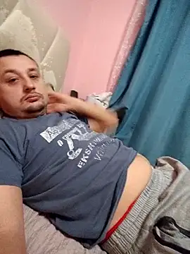 Amberdual online show from 10-19-25, 03:56