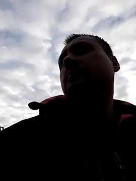 Amberdual online show from 10-26-25, 01:17