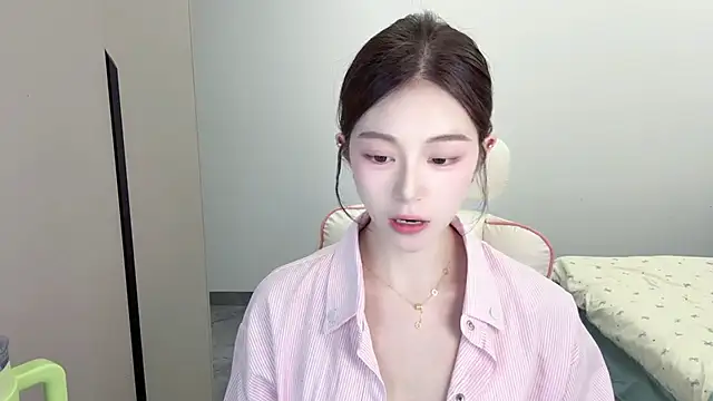 Cookie-oo online show from 10-08-25, 12:14