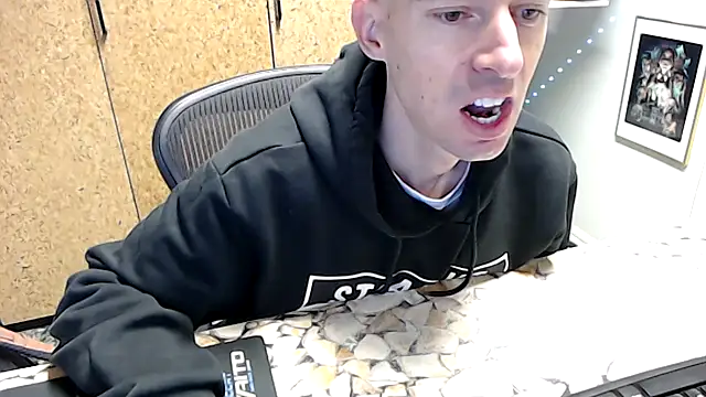 Snapshot of sakiramissy chatting on 11-26-25, 06:58 sakiramissy online show from 11-26-25, 06:58