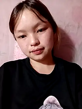 XoiXoi232 online show from 09-18-25, 01:02