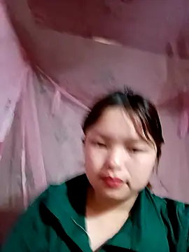 XoiXoi232 online show from 10-12-25, 12:09