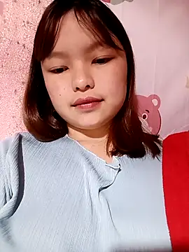 XoiXoi232 online show from 11-25-25, 01:05