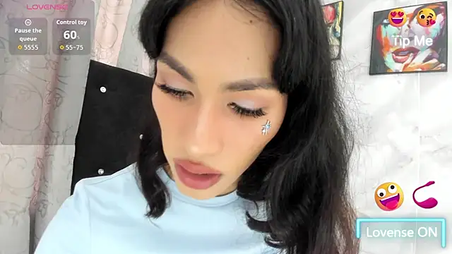 samara novice18 online show from 04-30-26, 07:42