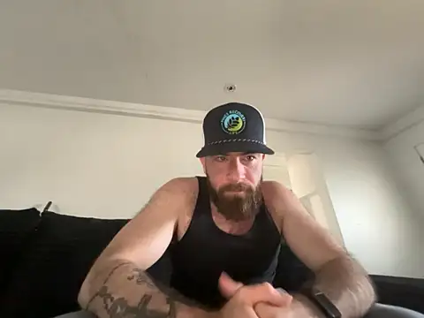 Snapshot of biggdickbandit92 chatting on 03-16-26, 02:21 biggdickbandit92 online show from 03-16-26, 02:21