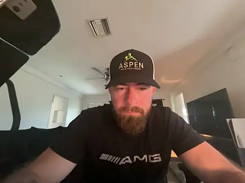 Snapshot of biggdickbandit92 chatting on 06-03-26, 01:57 biggdickbandit92 online show from 06-03-26, 01:57