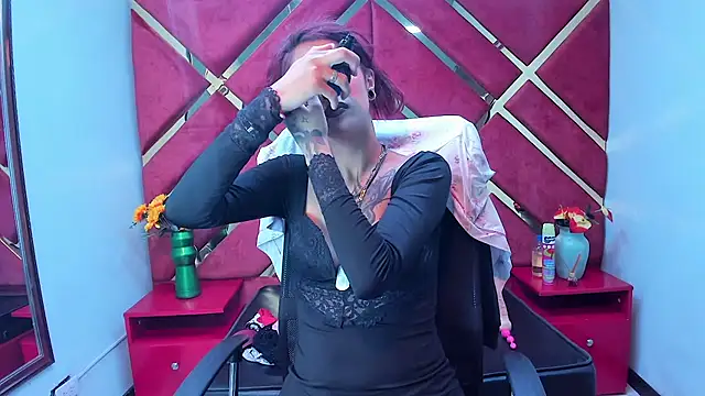 Snapshot of Kataleya_Luck chatting on 11-15-25, 04:54 Kataleya Luck online show from 11-15-25, 04:54