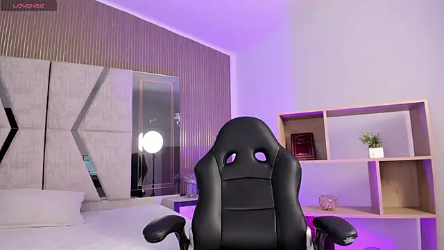 Snapshot of Axel_grey_ chatting on 02-23-26, 12:57 Axel grey online show from 02-23-26, 12:57