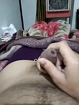 xerxusi online show from 10-06-25, 09:18