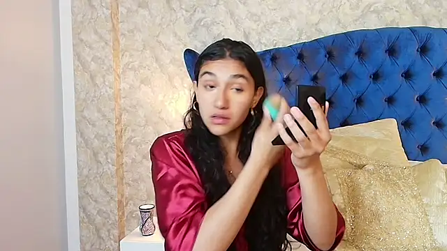 ValentiinaCruz online show from 11-23-25, 08:30