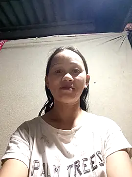 Snapshot of MaiHoa69 chatting on 09-19-25, 01:23 MaiHoa69 online show from 09-19-25, 01:23